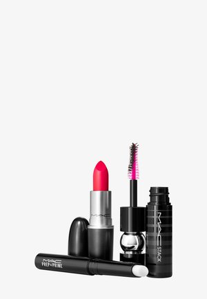 MAC SUPERSTAR KITS - LASHES TO LIPS KIT - Kit make up - pink