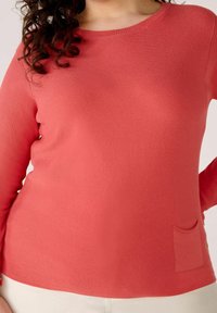 Oui Pullover - red