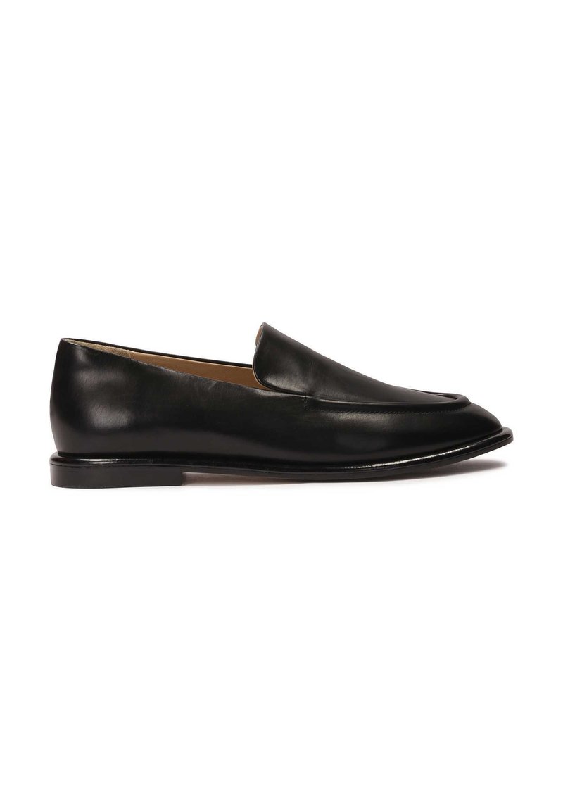 Black leather loafers with a sleek silhouette, rounded toe, and slightly raised back. Features a smooth finish and minimal hardware.