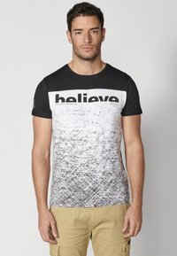 Koroshi SHORT SLEEVE  - Marškinėliai su spaudiniu - blanco white