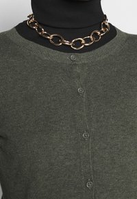 GAP Strickjacke - dark green