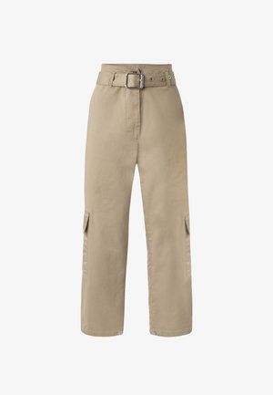 Pantaloni cargo beige con vita alta e cintura, tasche laterali, vestibilità rilassata e tessuto morbido. Presentano una fibbia in vita e chiusura a scatto all'orlo.