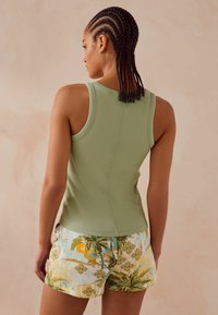 Next SET REGULAR FIT - Pyžamová súprava - sage green
