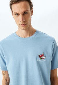 Koton Printtipaita - blue