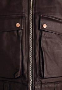 Wrangler WRANGLER AVIATOR - Jeansjacka - mole