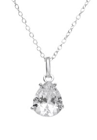 Zilveren ketting met een peervormige heldere edelsteen hanger, vastgehouden door een eenvoudige bail, met een delicate ketting van verbonde ovale vormen.