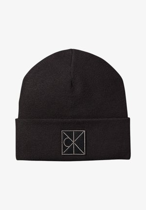 Calvin Klein EMBLEM PATCH BEANIE UNISEX - Kootud müts - black