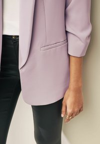 Next RUCHED SLEEVE TALL REGULAR FIT - Korte frakker - purple