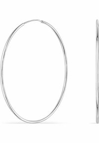 Orecchini a cerchio in argento con superficie liscia e uniforme e profilo sottile. Forma circolare con finitura lucida, che esprime un design minimalista.