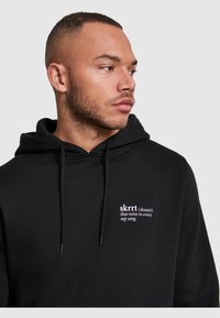 Mister Tee THAT NOISE HOODY - Hoodie - black