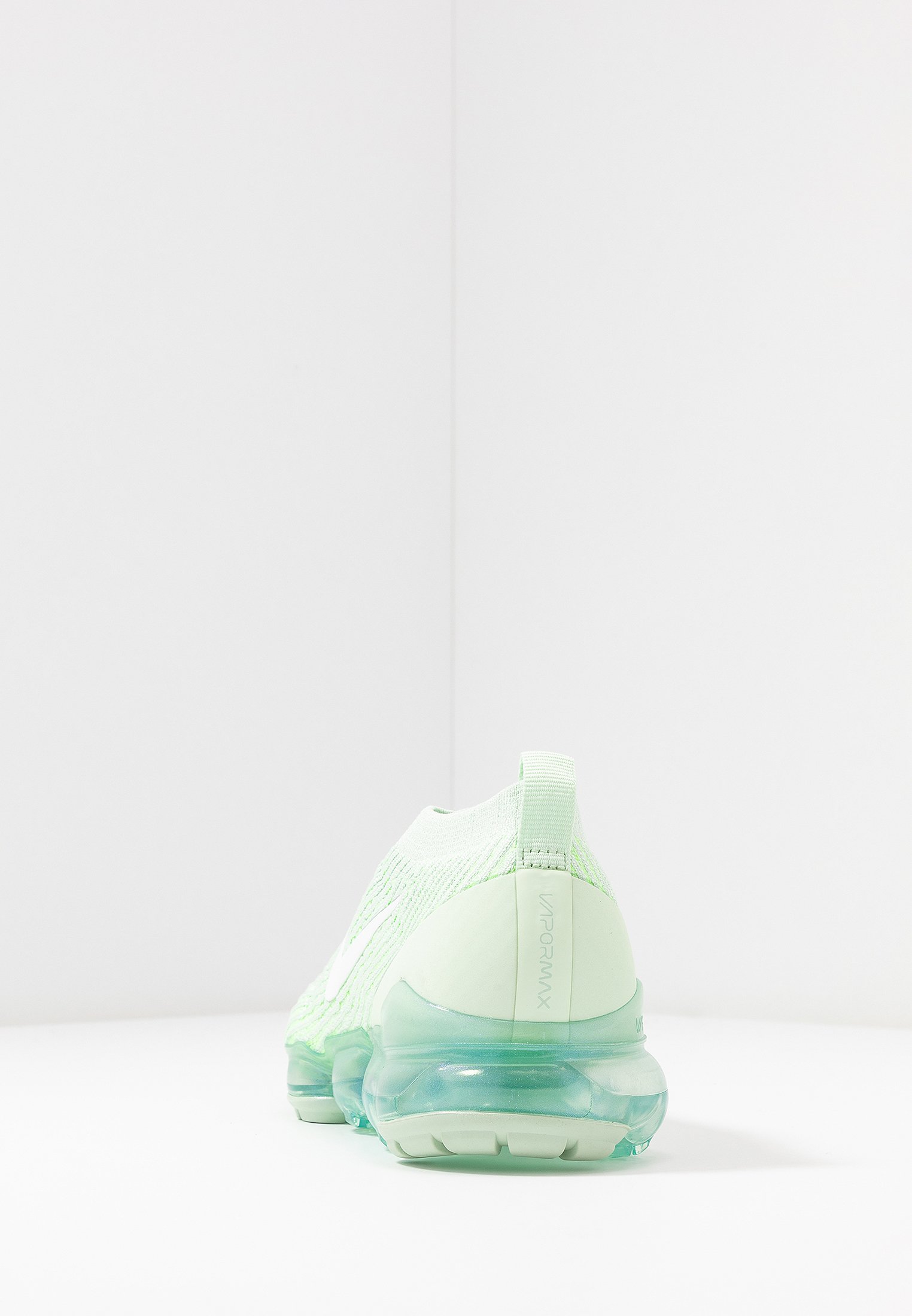 Nike Sportswear AIR VAPORMAX FLYKNIT Joggesko jade aura Nike Sportswear AIR VAPORMAX FLYKNIT Joggesko jade aura