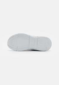 Skechers Performance GO UNISEX pomarańczowy