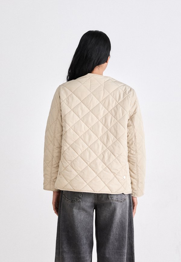 Light jacket - dry sand2