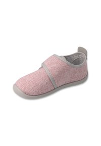 Pantofole in tessuto rosa con accenti grigi, dotate di una parte superiore morbida e testurizzata e suola in gomma grigia, progettate per comfort e facilità d'uso.