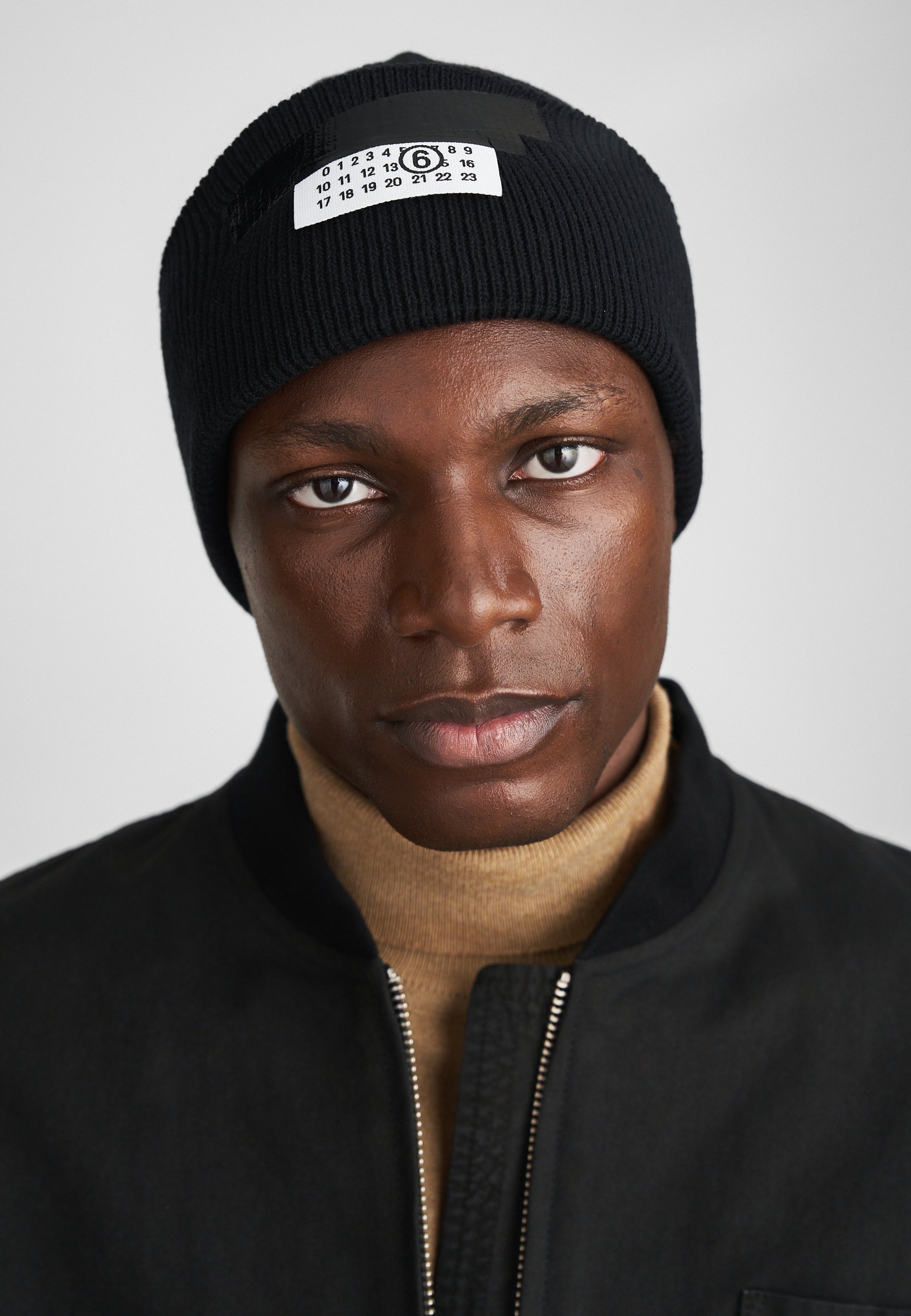 MM6 Maison Margiela BEANIE UNISEX - Beanie - black - Zalando.ie