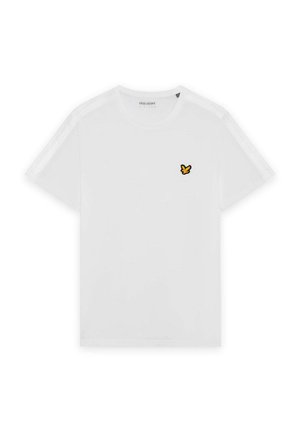 T-shirt blanc à manches courtes et col rond avec petit logo oiseau jaune et noir sur la poitrine gauche, et texte de marque à l'intérieur du col.