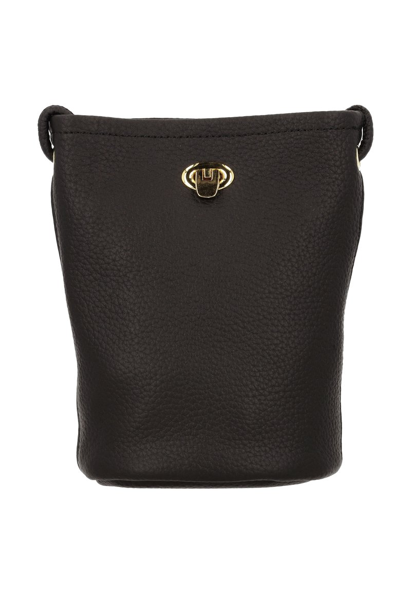 Zwarte leren bucketbag met een textuurovervlak, gouden sluiting aan de voorkant en afgeronde bovenzijden; compact ontwerp.