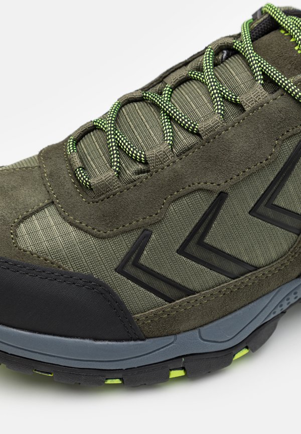 MELNICK LOW TREKKING SHOES WP - Hiking shoes2