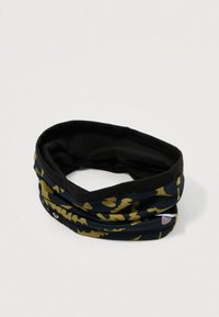 Cache-nez multifonctionnel noir avec motif camouflage doré. Fabriqué en tissu extensible, il présente une texture lisse et une doublure intérieure.