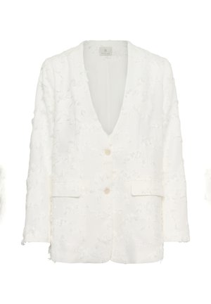 Blazer blanc texturé à manches longues, avec deux boutons sur le devant et des poches à rabat, présentant un motif floral subtil et une étiquette à l'intérieur du col.