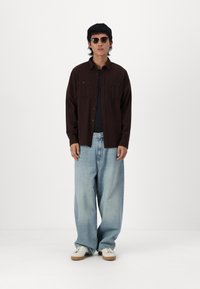 GAP BRUSHED UTILITY - Formalna srajca - dark brown