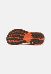 Altra EXPERIENCE WILD - Trail hardloopschoenen - gray/orange