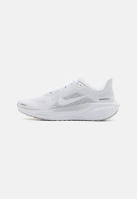PEGASUS 41 - Løbesko til landevejen - white/pure platinum/metallic silver