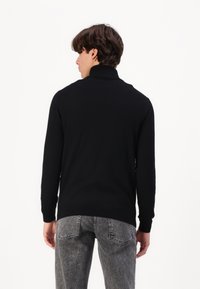KARL LAGERFELD TROYER - Džemperis - black