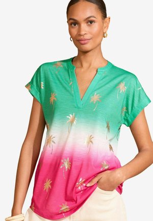 REGULAR FIT - V-NECK  - Apdrukāts T-krekls - pink and green ombre foil