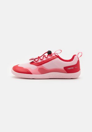 BAREFOOT SHOES TALLUSTELU UNISEX - Pohodniški čevlji - pale rose