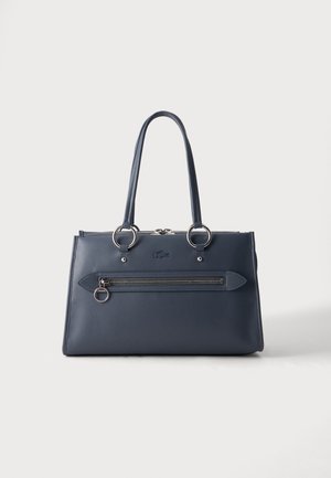 Sac cabas en cuir bleu marine avec doubles poignées, poche avant zippée avec tirette anneau et un logo crocodile embossé subtil.