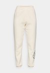 MEDALLION LOGO SMOCKED RELAXED SWEATPANT - Pantalones deportivos - eggnog/black/silver-coloured