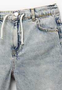 Koton Shorts vaqueros - light-blue denim