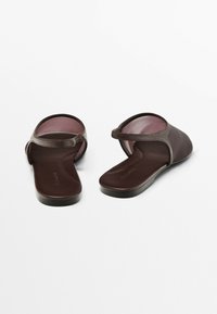 Thumbnail Image 4