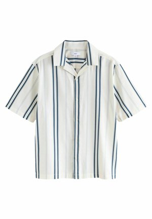 Chemise à manches courtes en tissu léger, présentant des rayures verticales bleu foncé et bleu clair sur un fond blanc. Fermeture par boutons.