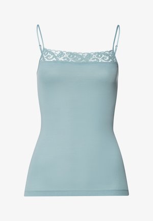 Camisola azzurro chiaro con spalline regolabili, bordo in pizzo lungo il colletto e una silhouette aderente realizzata in tessuto liscio e elastico.