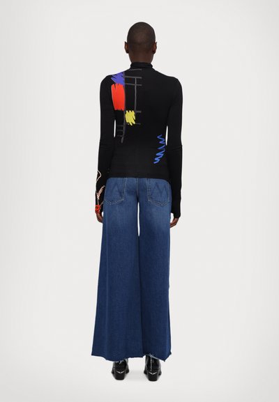 Alice + Olivia Long sleeved top - black