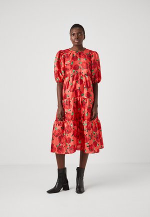 Cras DRESS - Robe de jour - coral