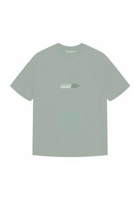 Hellgrünes kurzärmliges T-Shirt mit Rundhalsausschnitt und kleinem weißen Logo auf der Brust. Glatte Textur, lässige Passform.