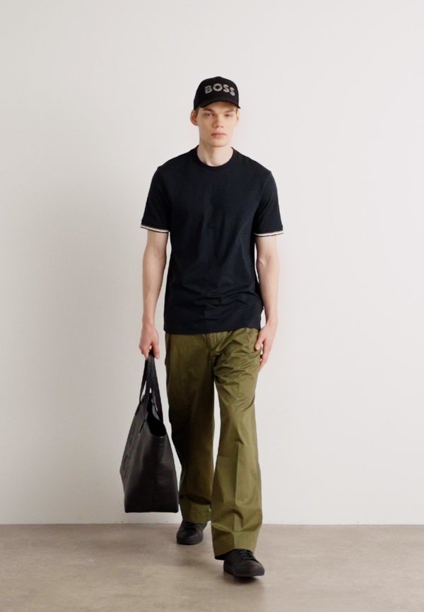 THOMPSON - Basic T-shirt - marine2