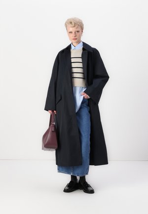 THE EDIT BY ALEXA - Prochowiec