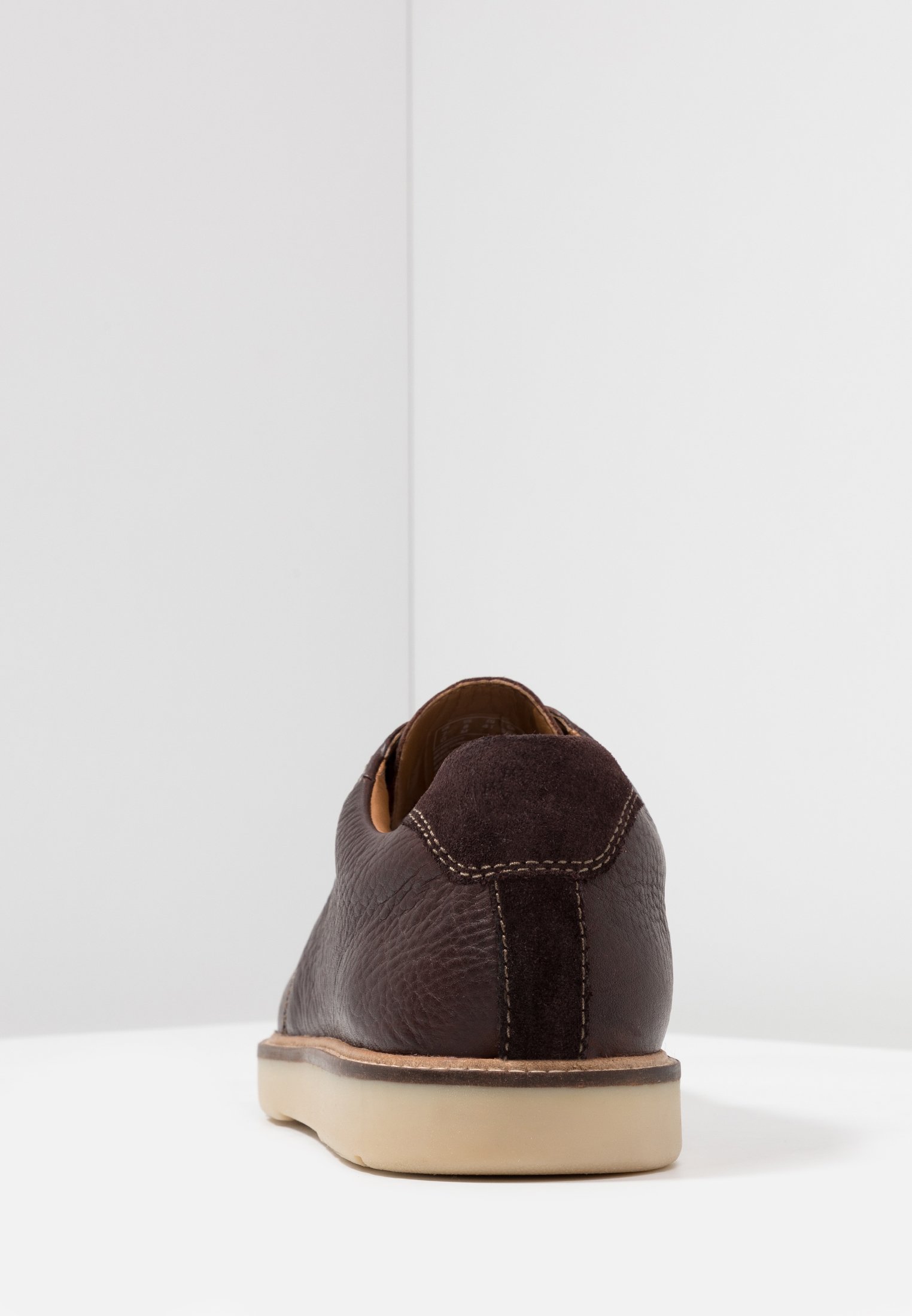 clarks grandin plain