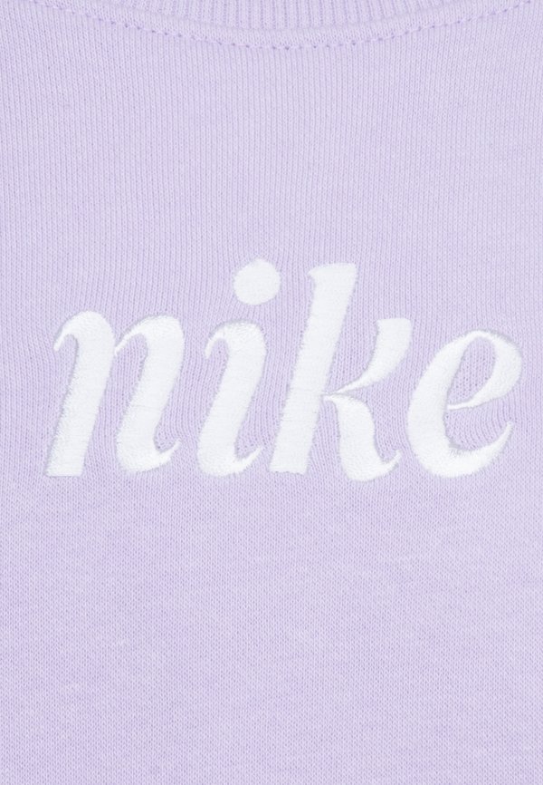 ESSENTIALS CREW SET - Sweatshirt - doll2