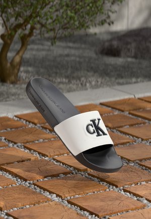 SLIDE MONO - Mules - bright white/black