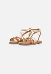 Tamaris Sandals - cognac/gold