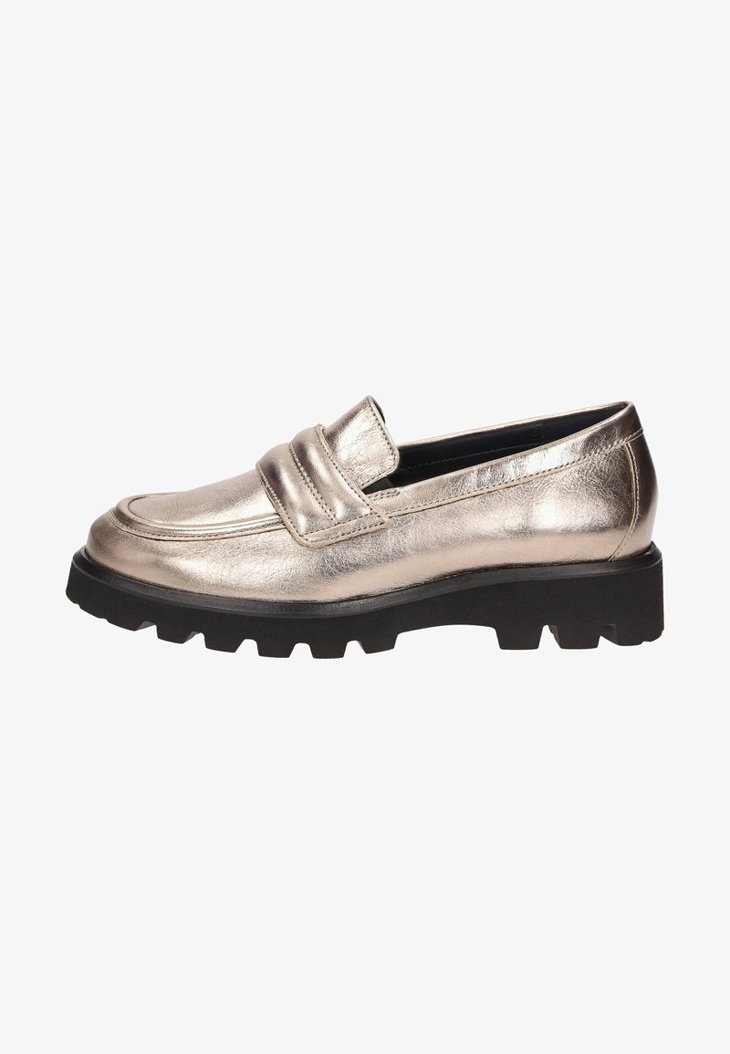 Metallic gold Loafer mit gepolstertem Fußbett, breitem Riemen und einer massiven schwarzen Gummisohle mit Grip-Muster.