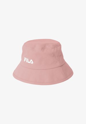 Sombrero tipo cubo de tela rosa con ala ancha y logo blanco de FILA en el frente, mostrando ojales de ventilación en los laterales.
