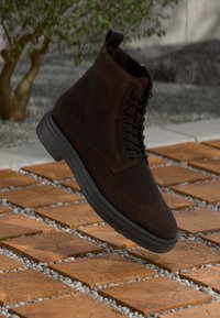 BOGGAR - Gležnjarji z vezalkami - espresso brown