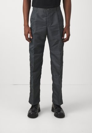 Gray, lightweight trousers with a smooth texture and a relaxed fit. Features a button closure and straight legs. Suitable for various occasions.