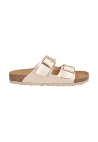 Sandalia abierta beige con dos correas ajustables, hebillas doradas, plantilla de corcho y suela de goma texturizada.
